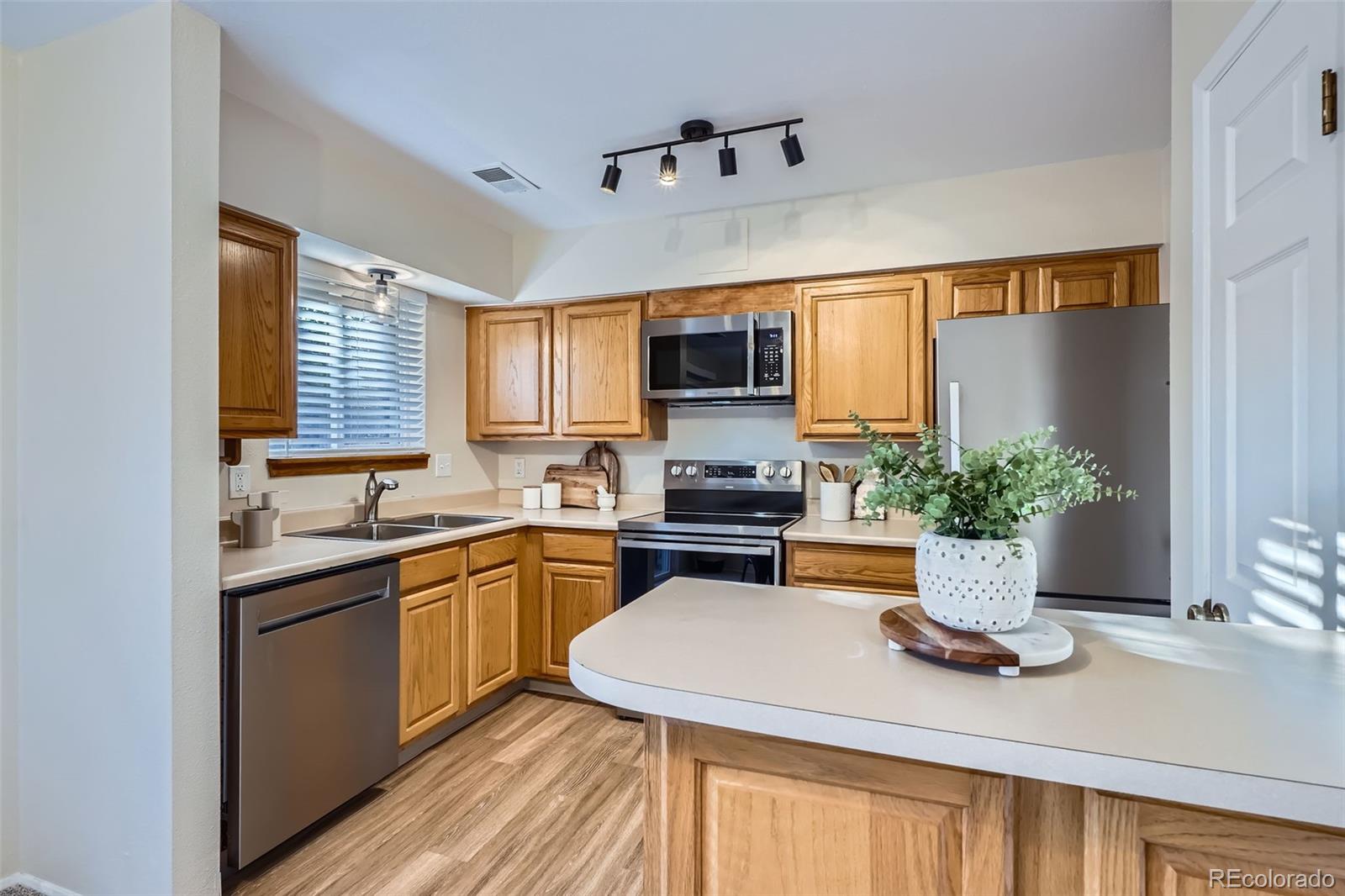 5511 S Lowell Boulevard, Littleton CO 80123