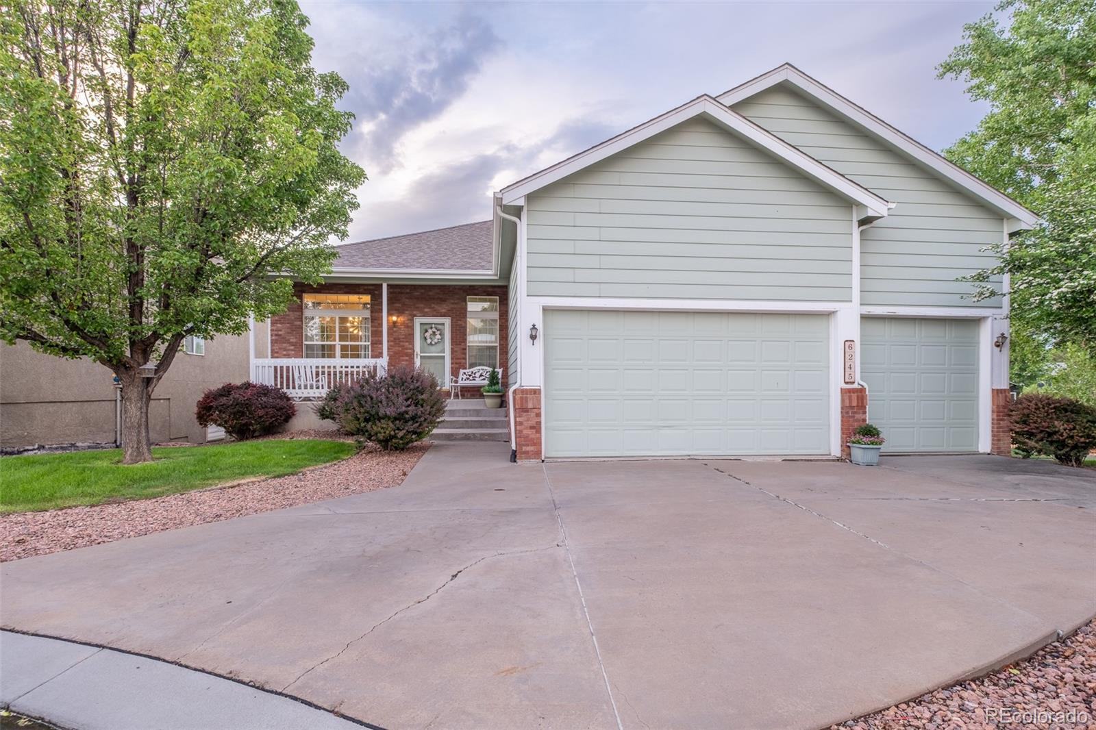 6245 Fencerail Heights, Colorado Springs CO 80919
