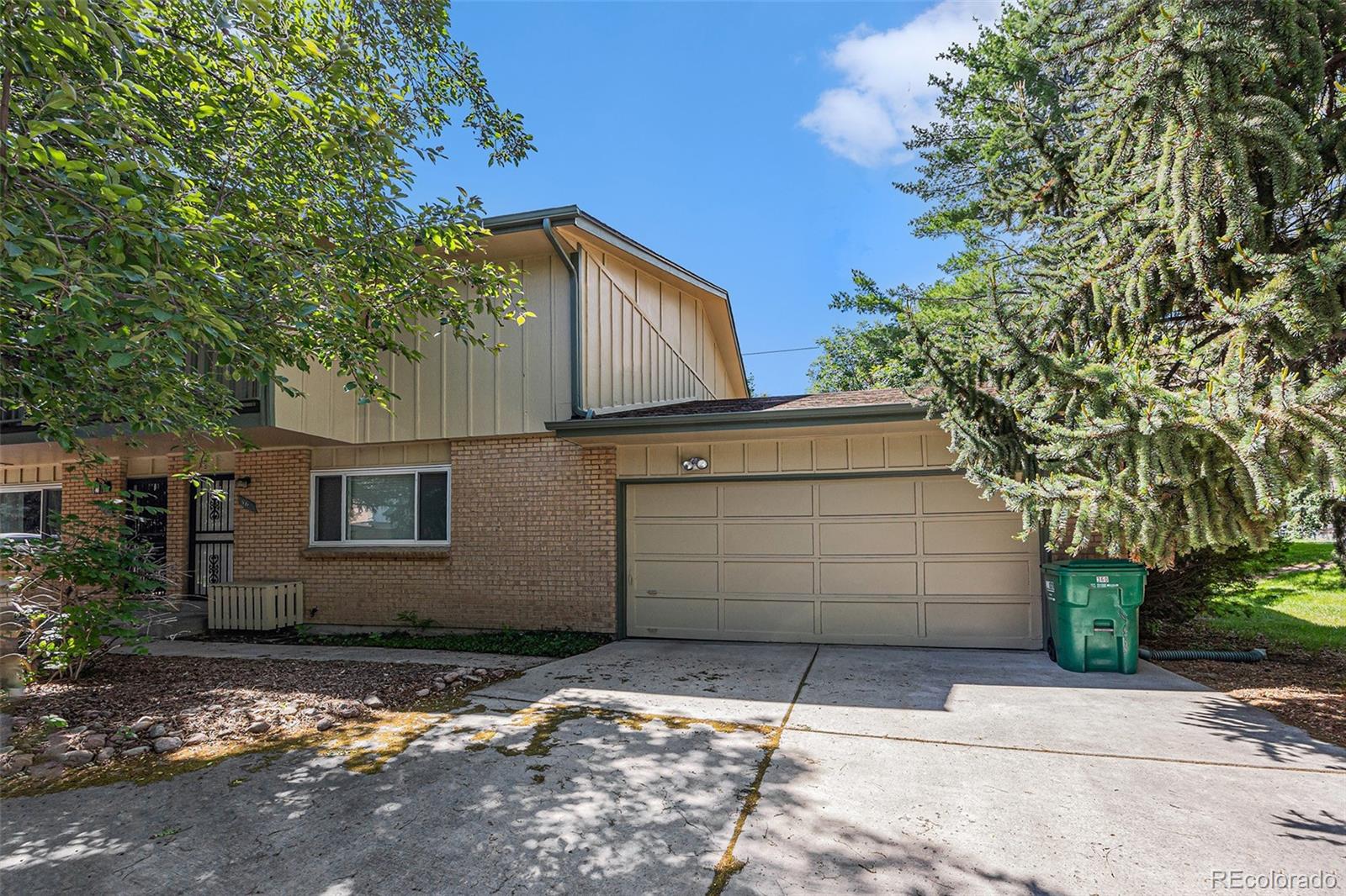 360 Upham Street, Lakewood CO 80226