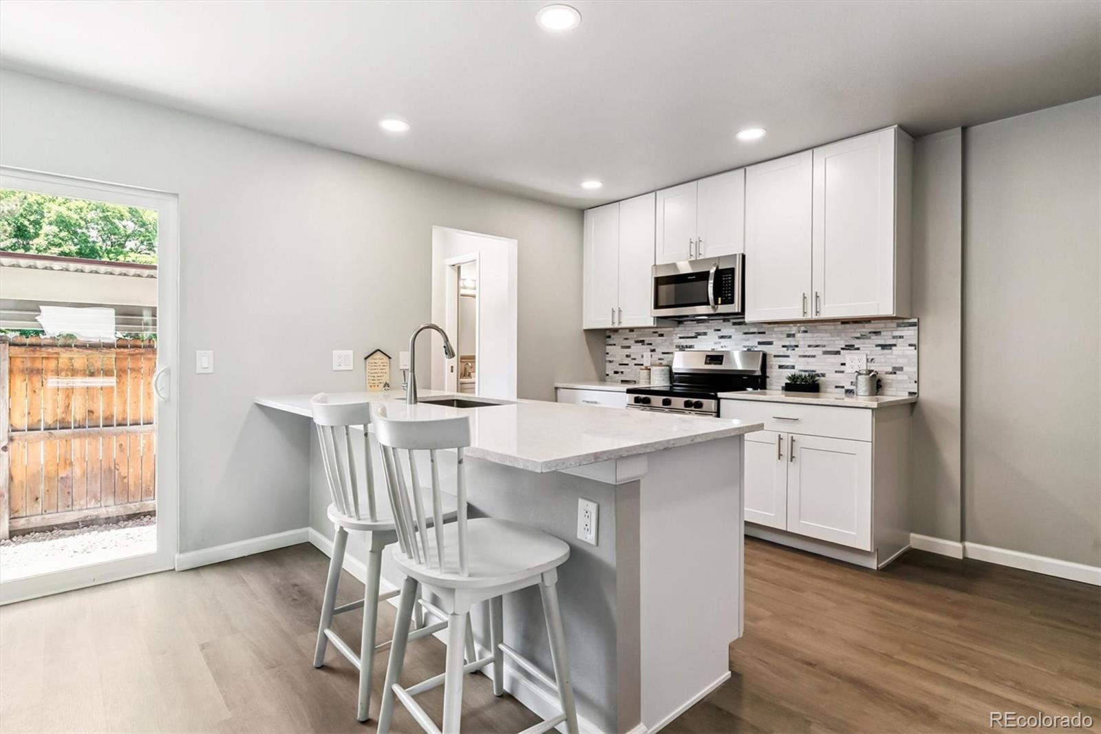 1927 S Peoria Street, Aurora CO 80014