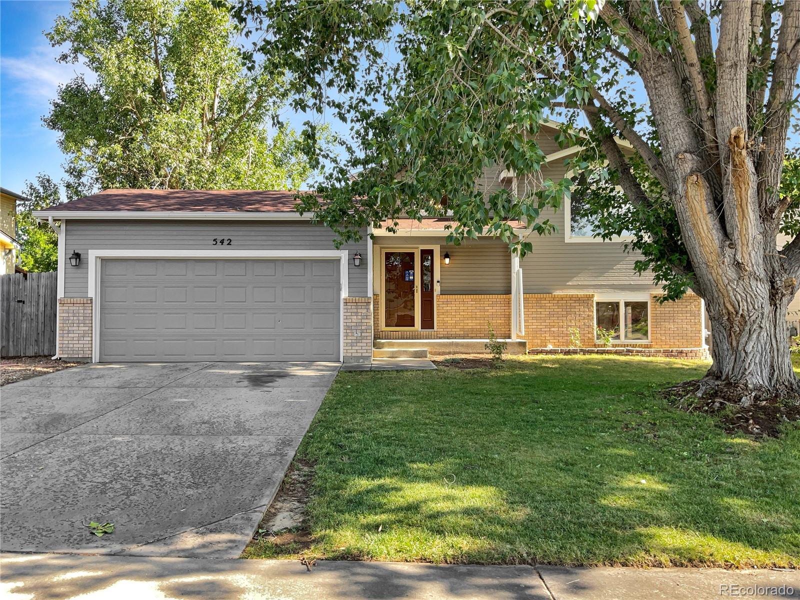 542 Hawthorn Circle, Frederick CO 80530