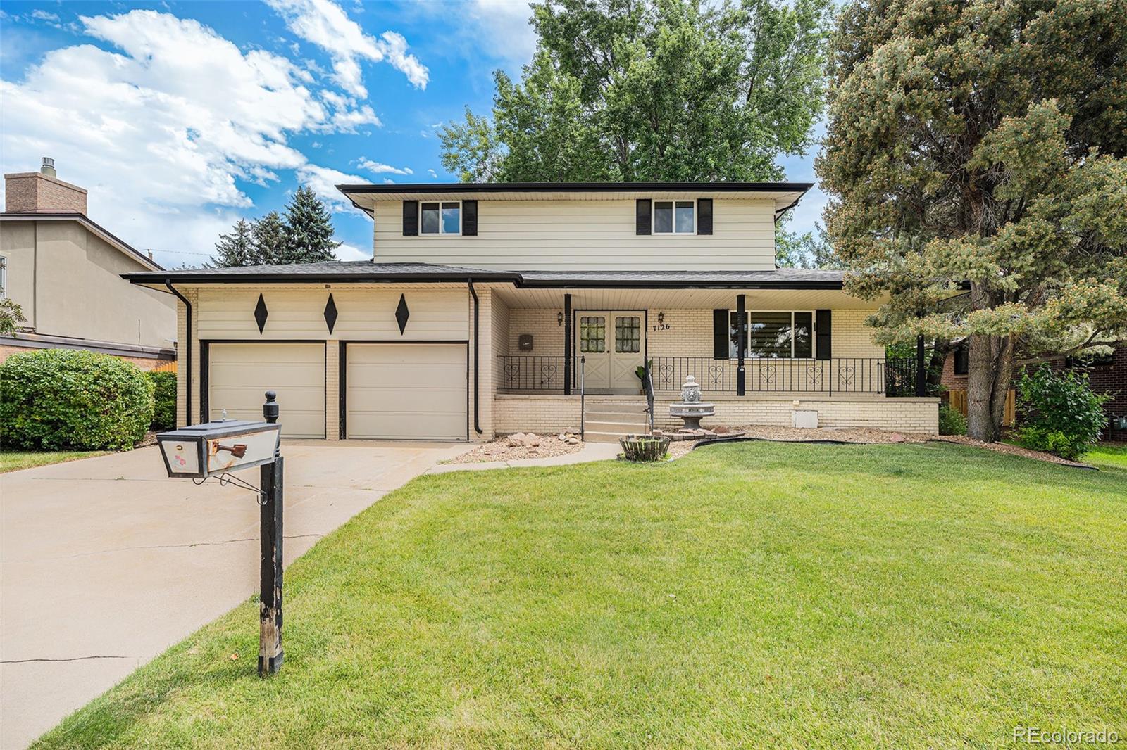 7126 Dudley Drive, Arvada CO 80004