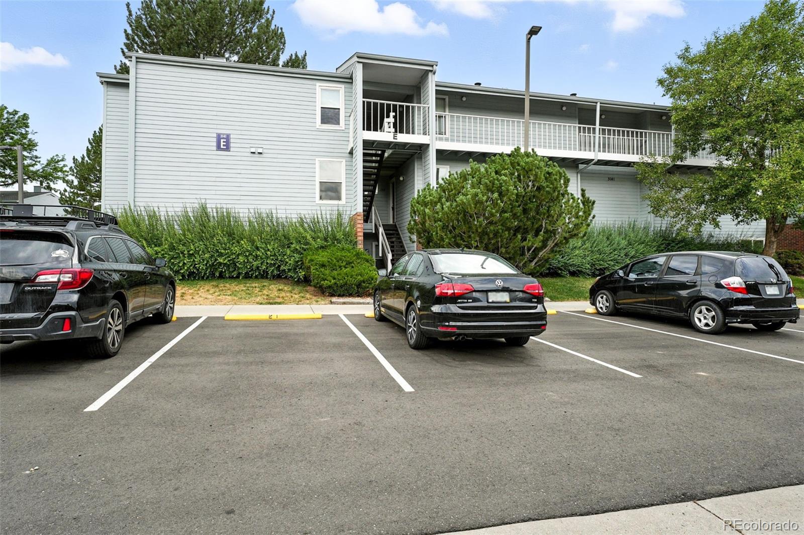 3141 S Tamarac Drive Unit 301E, Denver CO 80231
