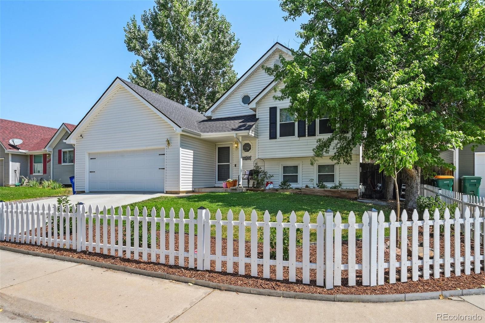 17557 E Chenango Drive, Aurora CO 80015