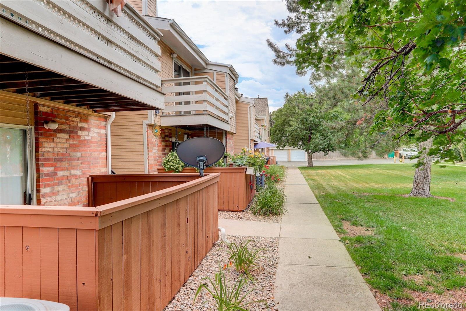 3322 S Ammons Street Unit 101, Lakewood CO 80227