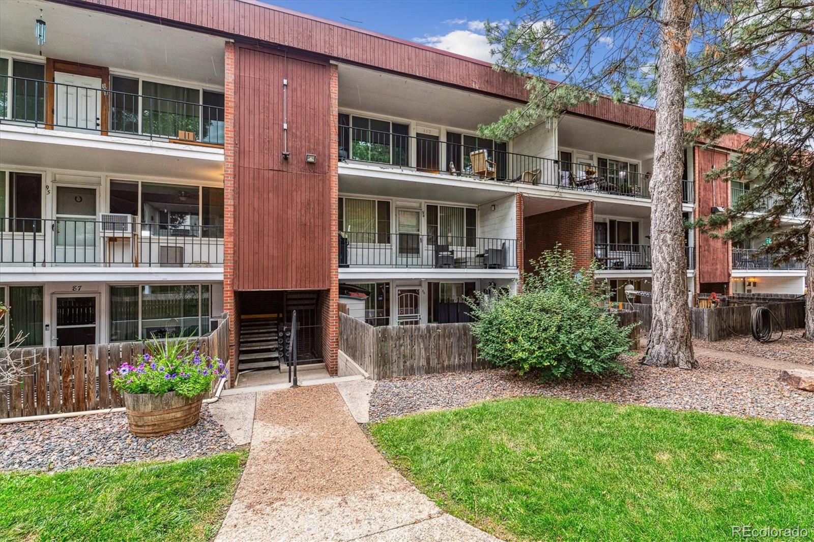 10165 W 25th Avenue Unit 102, Lakewood CO 80215