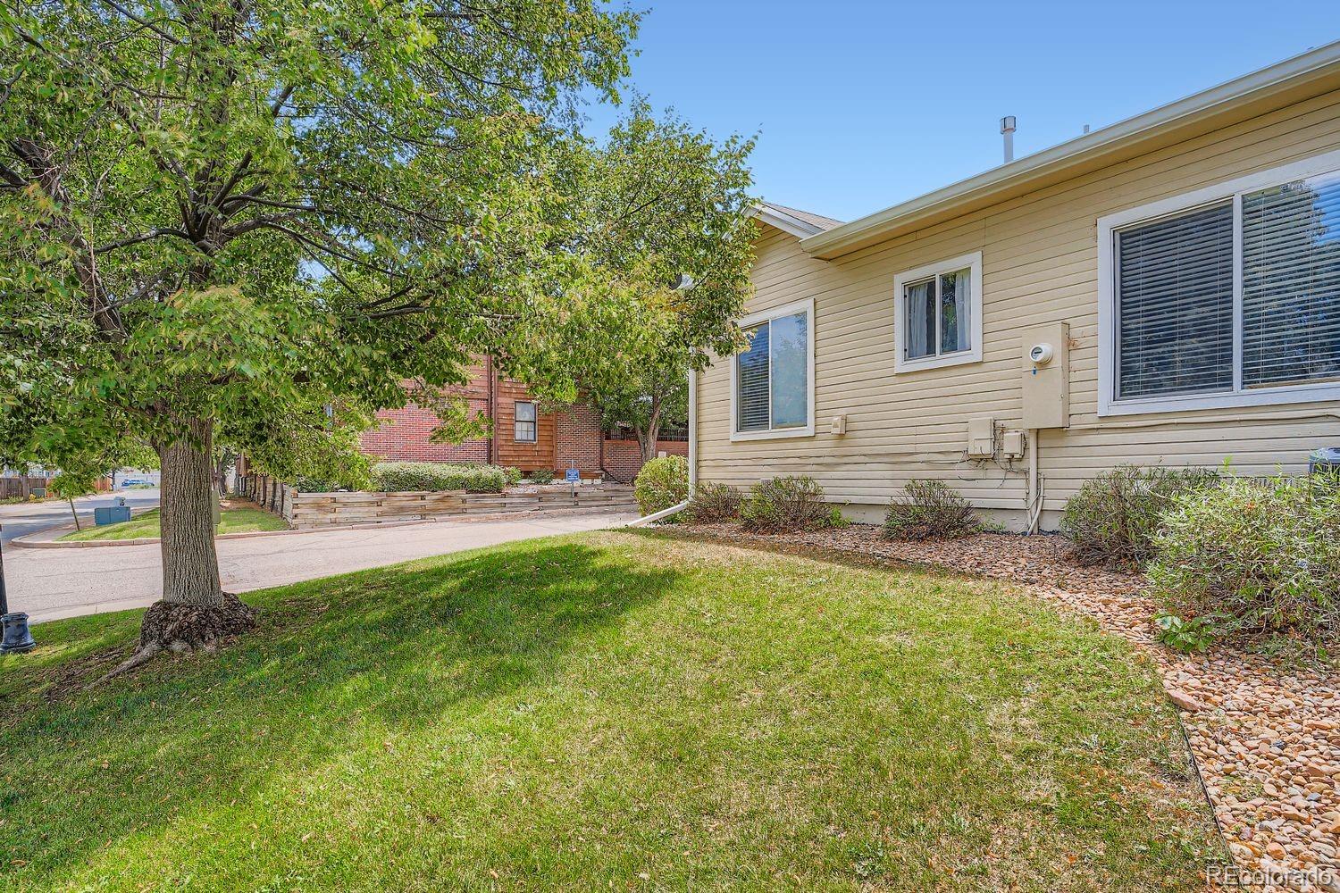 12196 E 2nd Drive, Aurora CO 80011