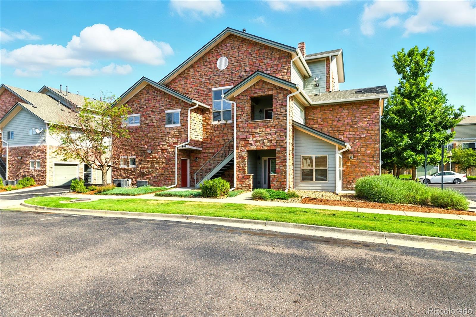 18681 E Water Drive Unit B, Aurora CO 80013