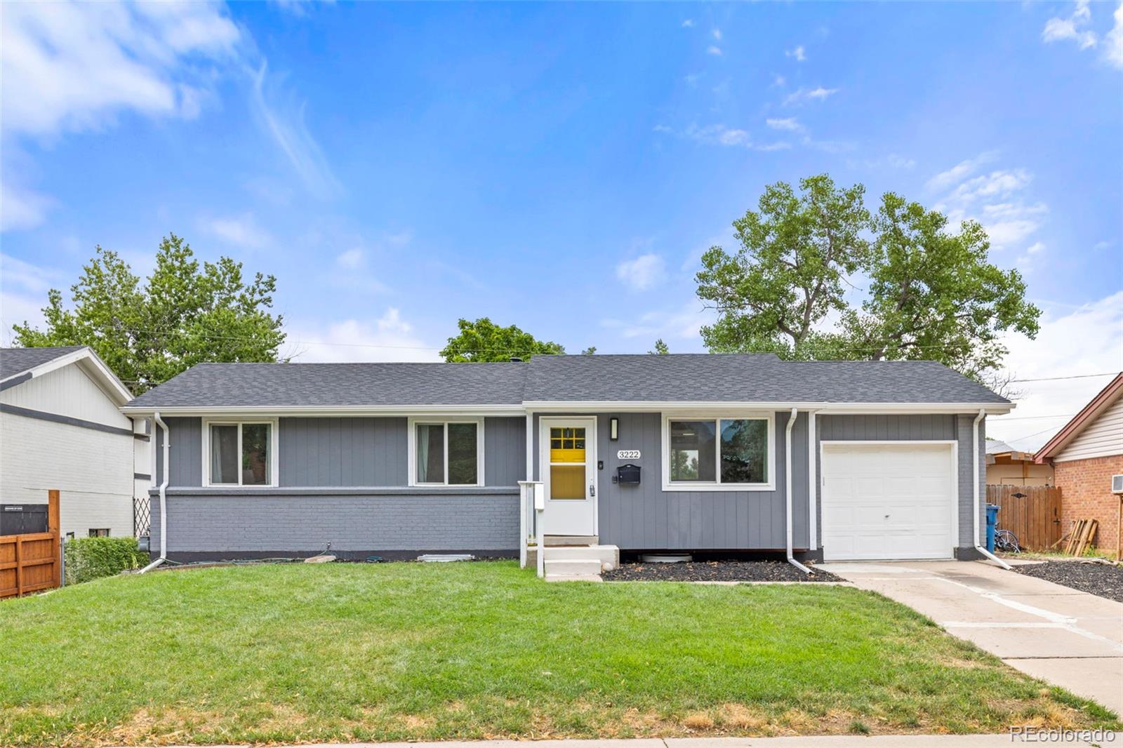 3222 Blackhawk Circle, Aurora CO 80011