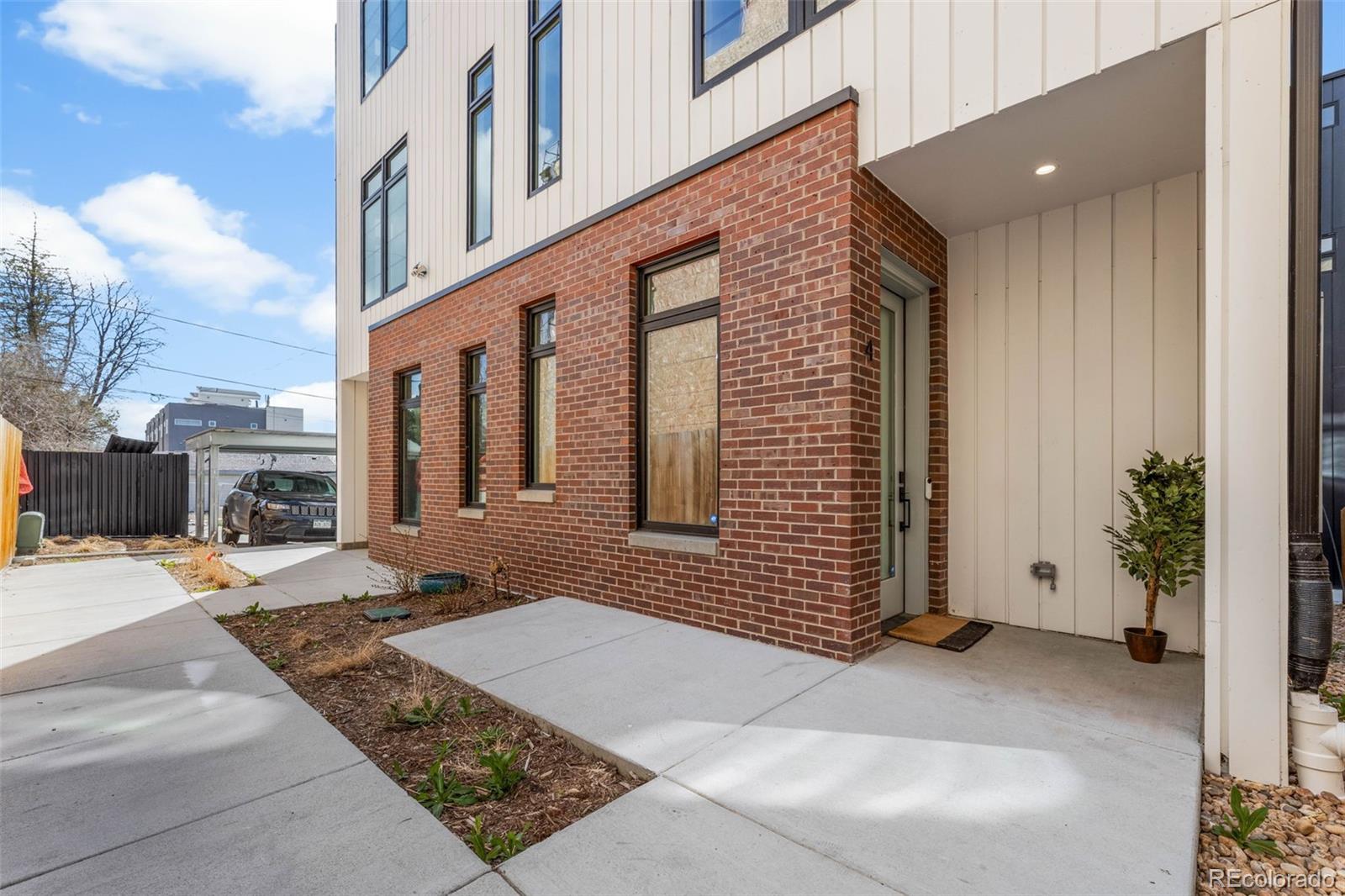 1232 Yates Street Unit U3, Denver CO 80204