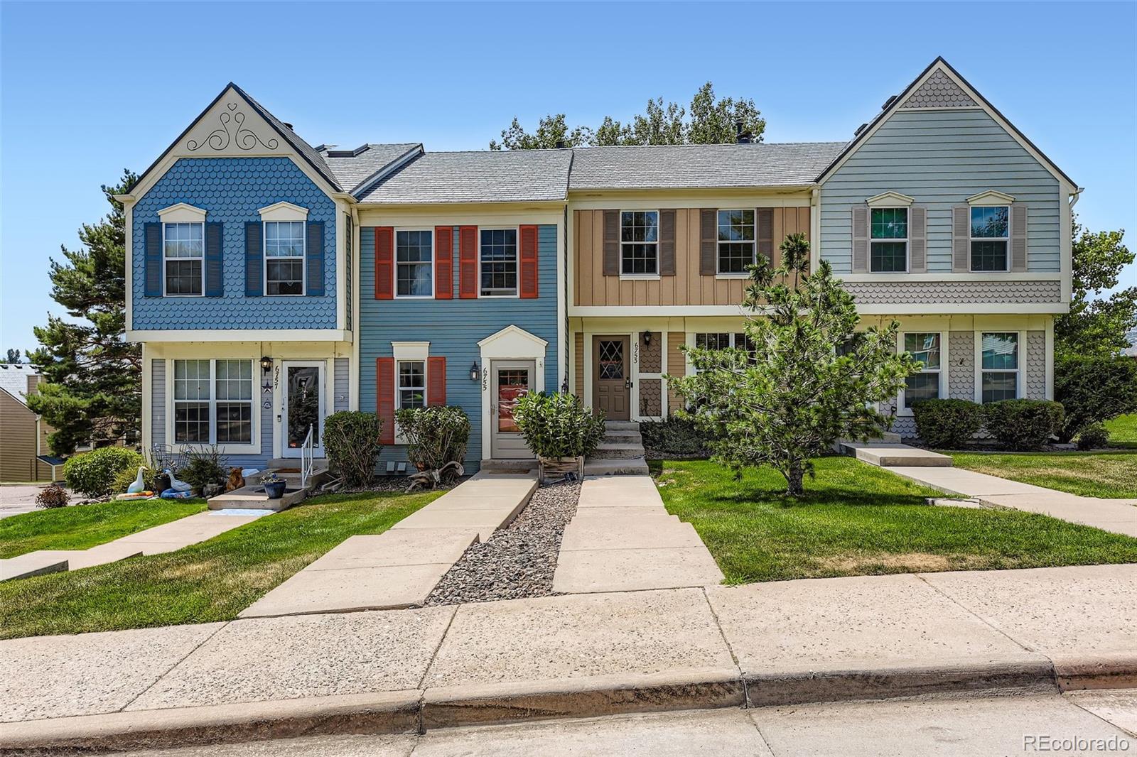 6753 S Independence Street, Littleton CO 80128