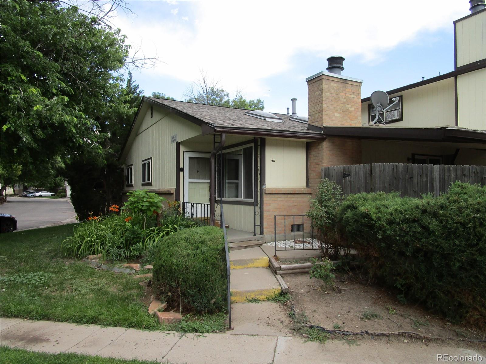 4 Nome Way Unit A, Aurora CO 80012