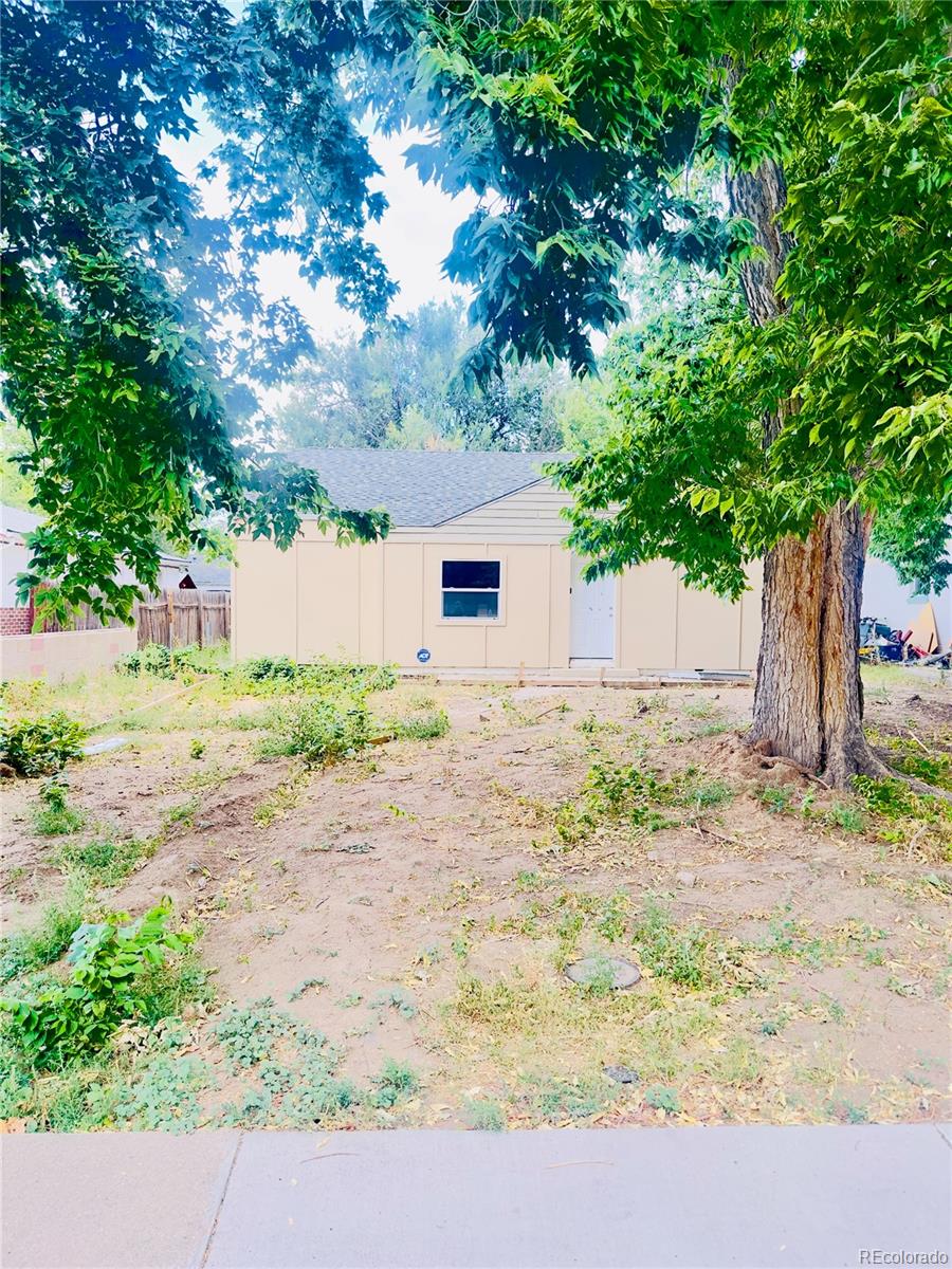 1926 Xenia Street, Denver CO 80220