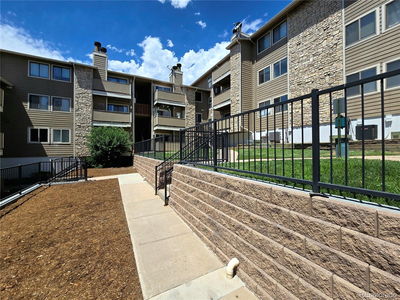 2929 W Floyd Avenue Unit 110, Denver CO 80236