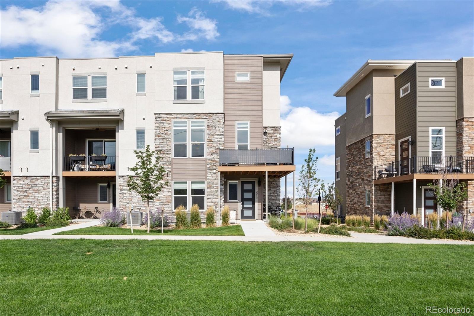 2250 S Mcintyre Street, Lakewood CO 80228