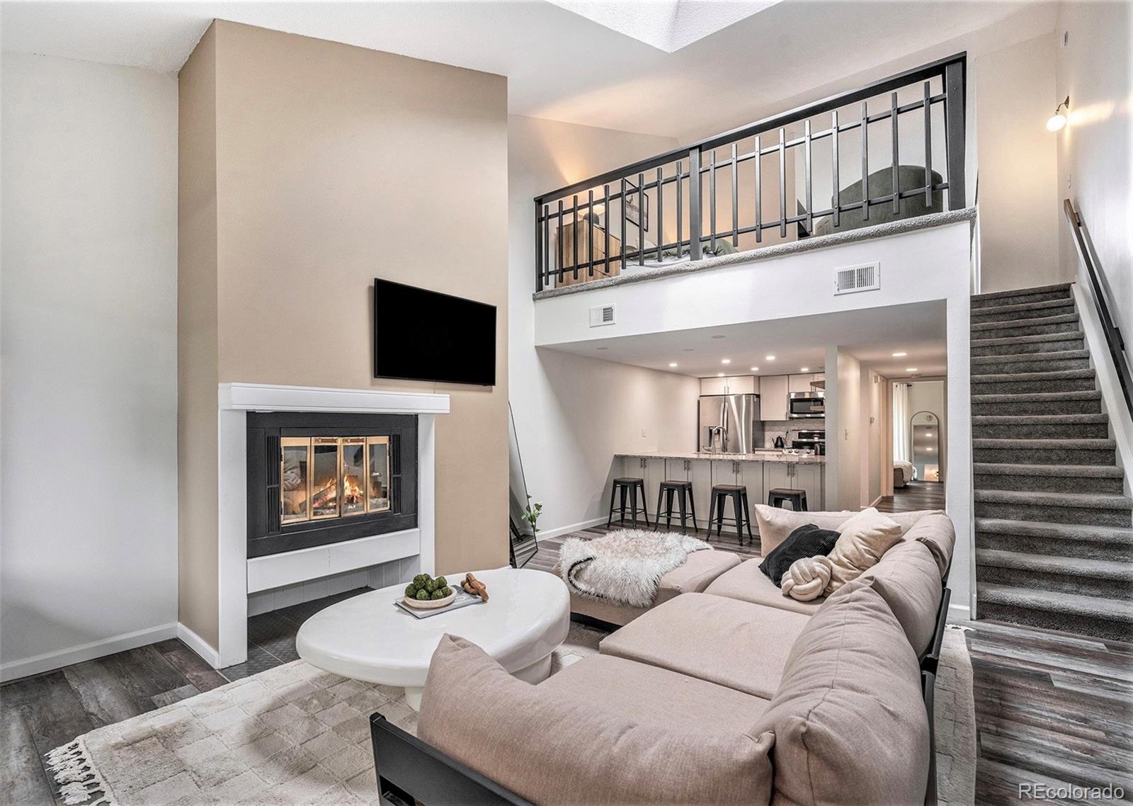 8055 E Colorado Avenue Unit 8, Denver CO 80231