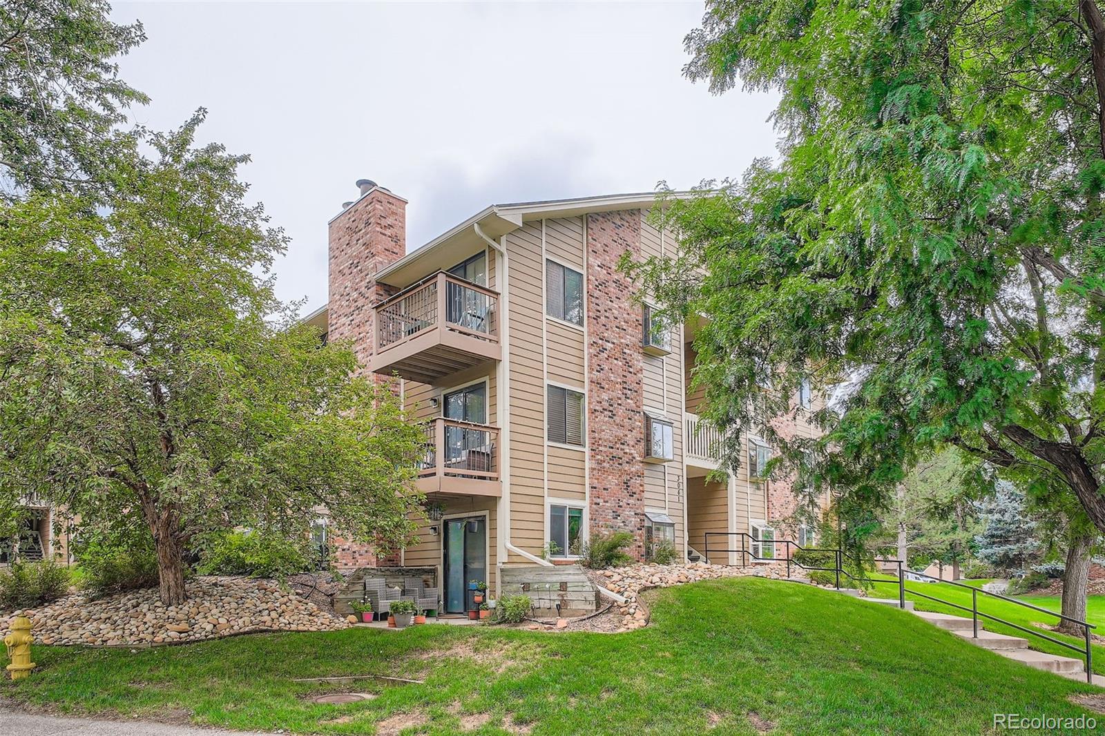 3041 S Ursula Circle Unit 201, Aurora CO 80014