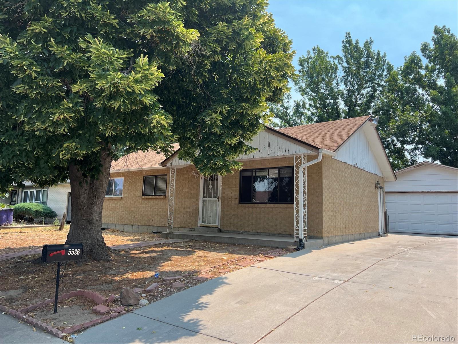 5526 Carson Street, Denver CO 80239