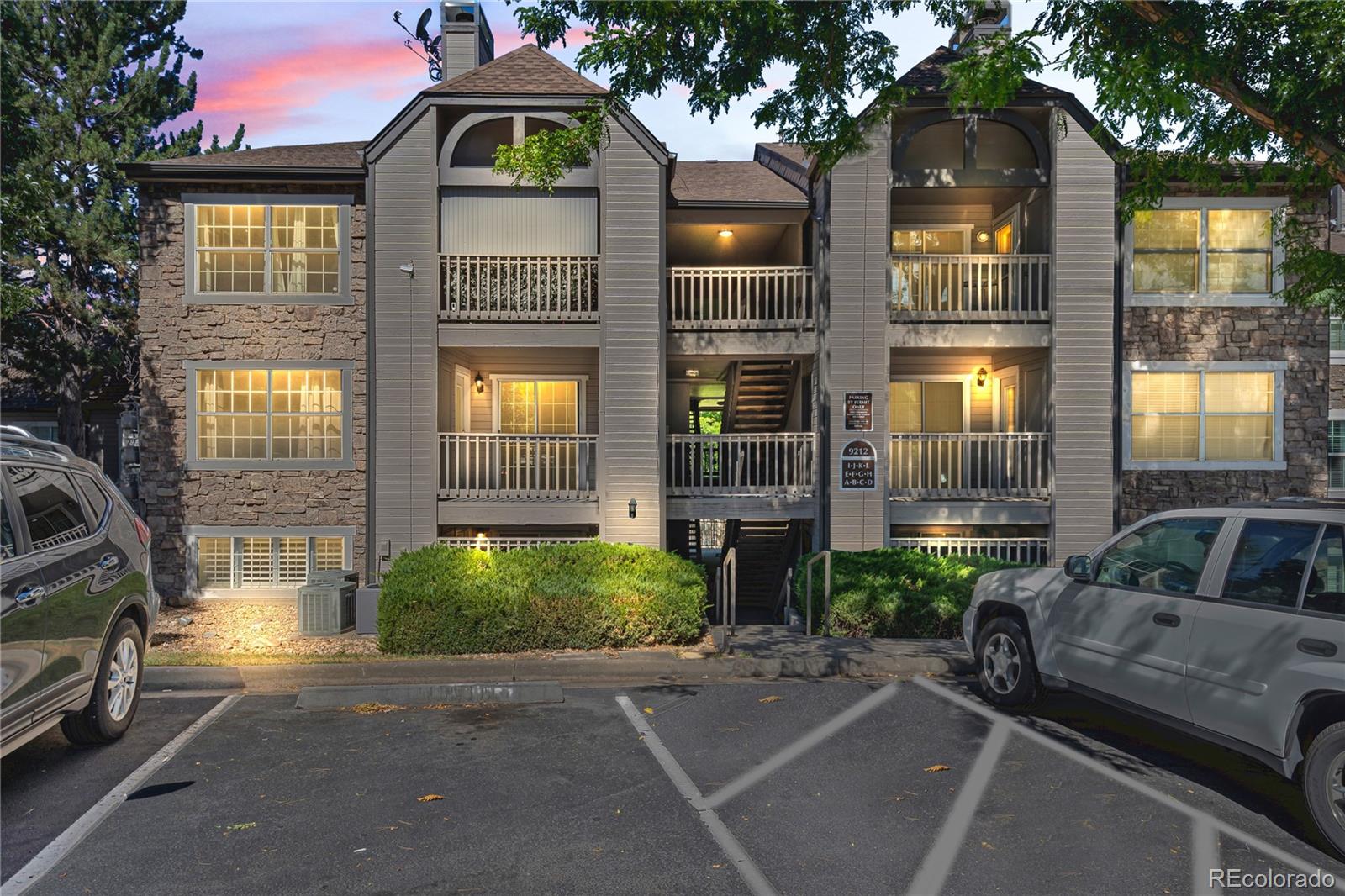 9212 E Arbor Circle Unit G, Englewood CO 80111