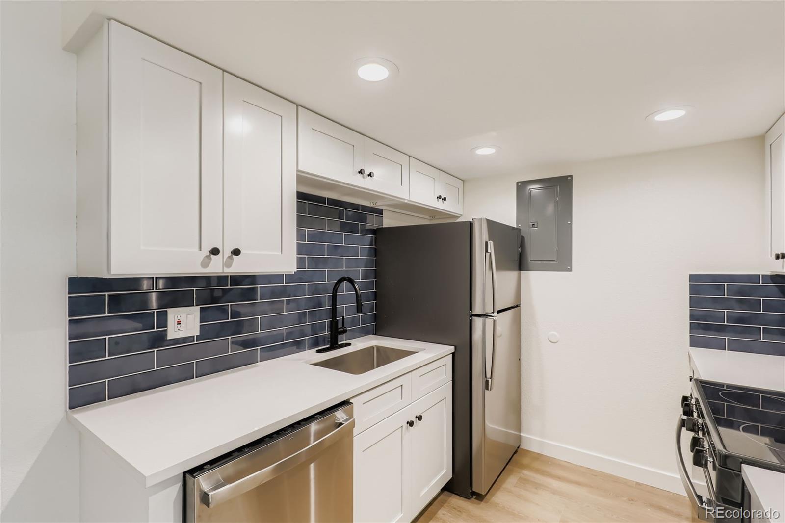 8555 Fairmount Drive Unit A104, Denver CO 80247