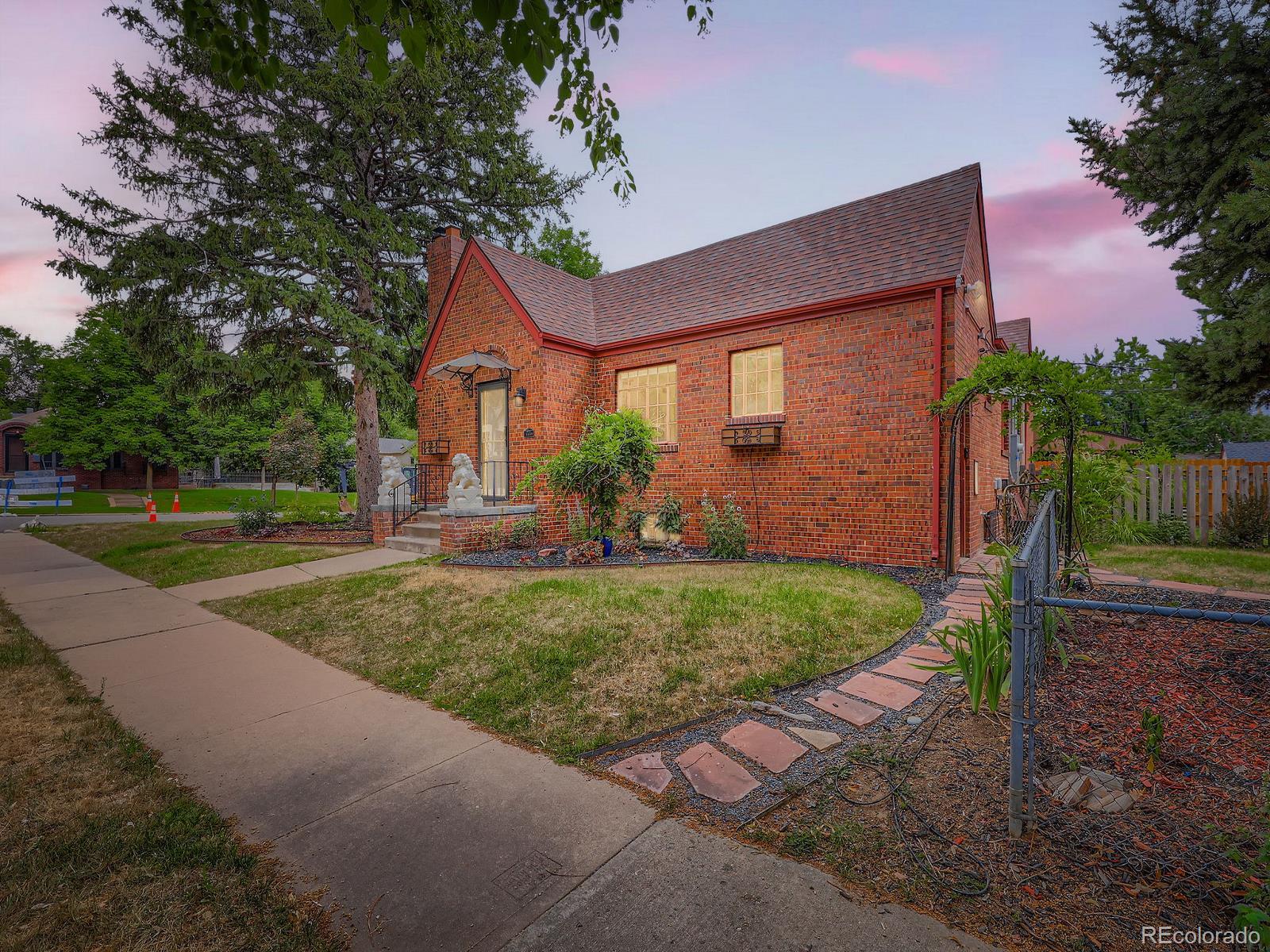 5638 E 16th Avenue, Denver CO 80220