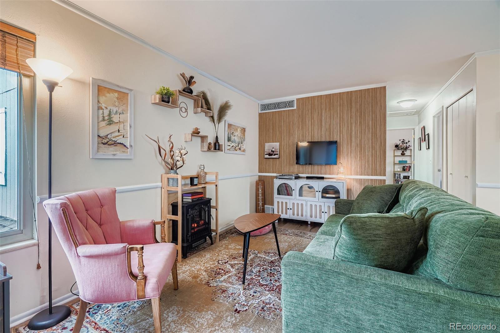 2557 S Dover Street Unit 8, Lakewood CO 80227