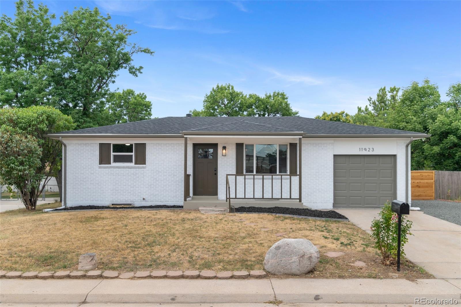 11923 Claude Way, Northglenn CO 80233