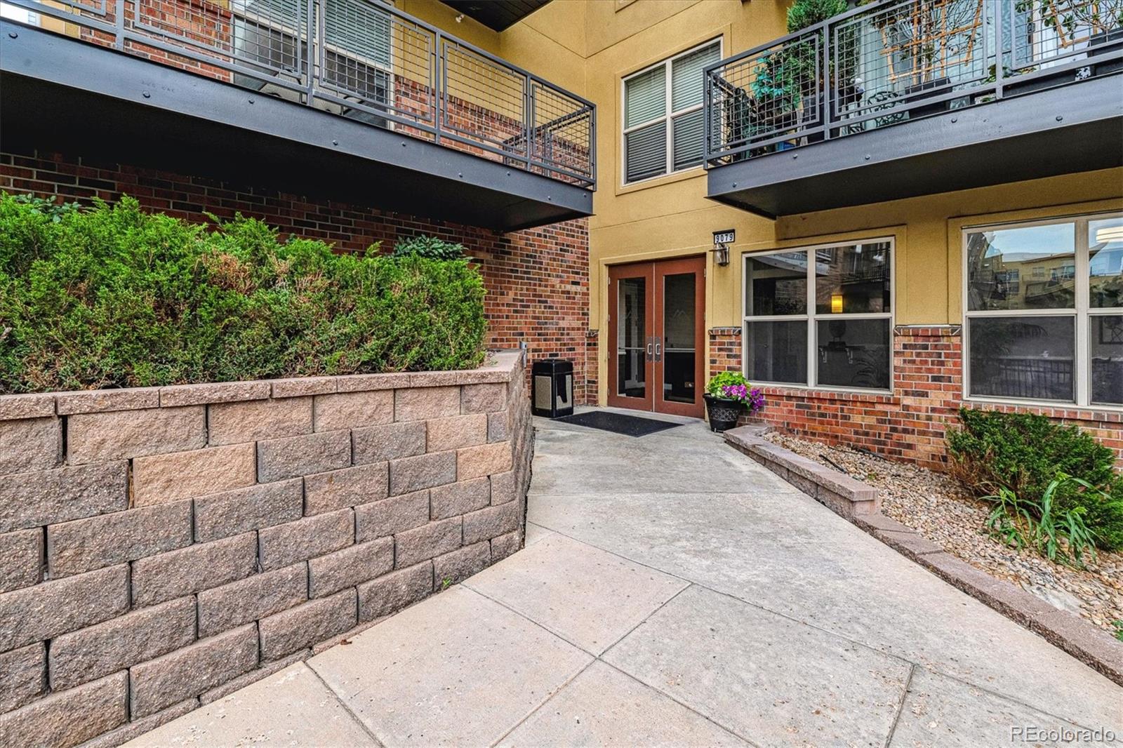9079 E Panorama Circle Unit 209, Englewood CO 80112