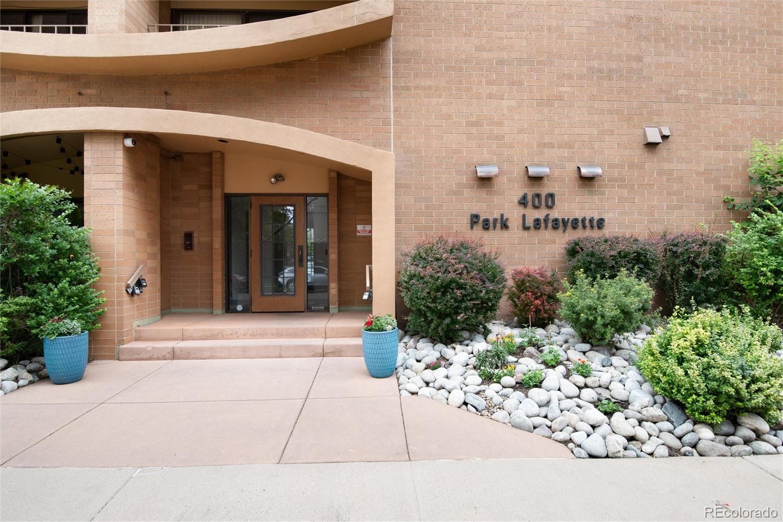 400 S Lafayette Street Unit 901, Denver CO 80209