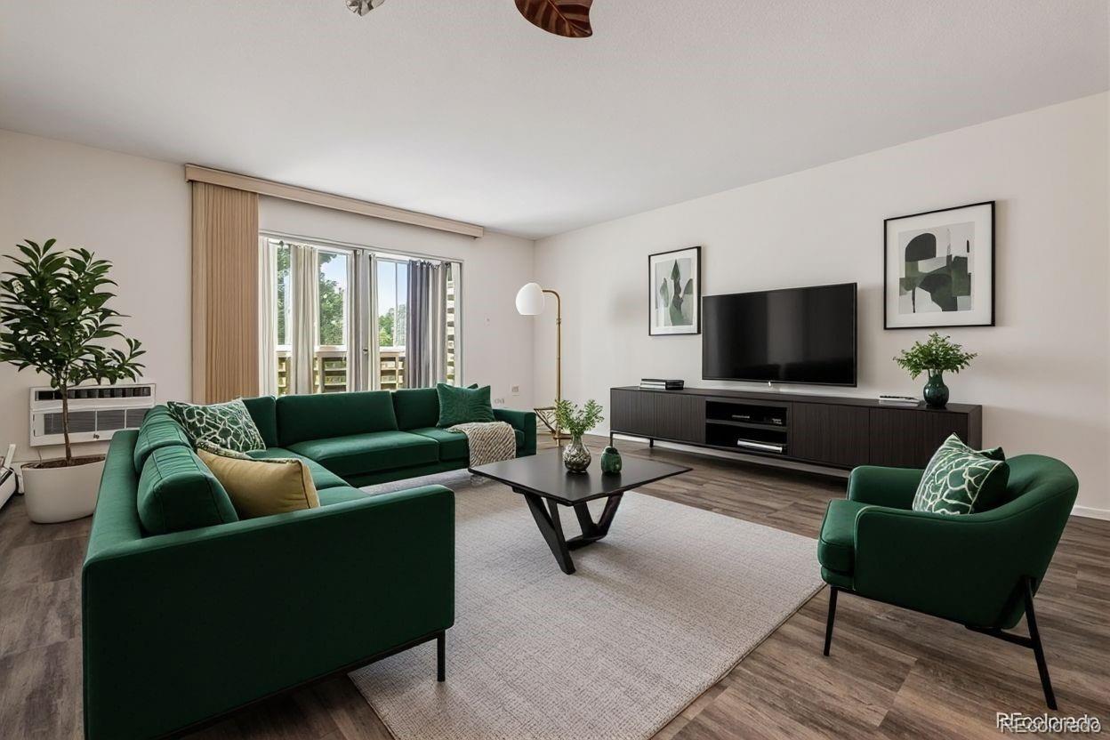 775 S Alton Way Unit 6C, Denver CO 80247