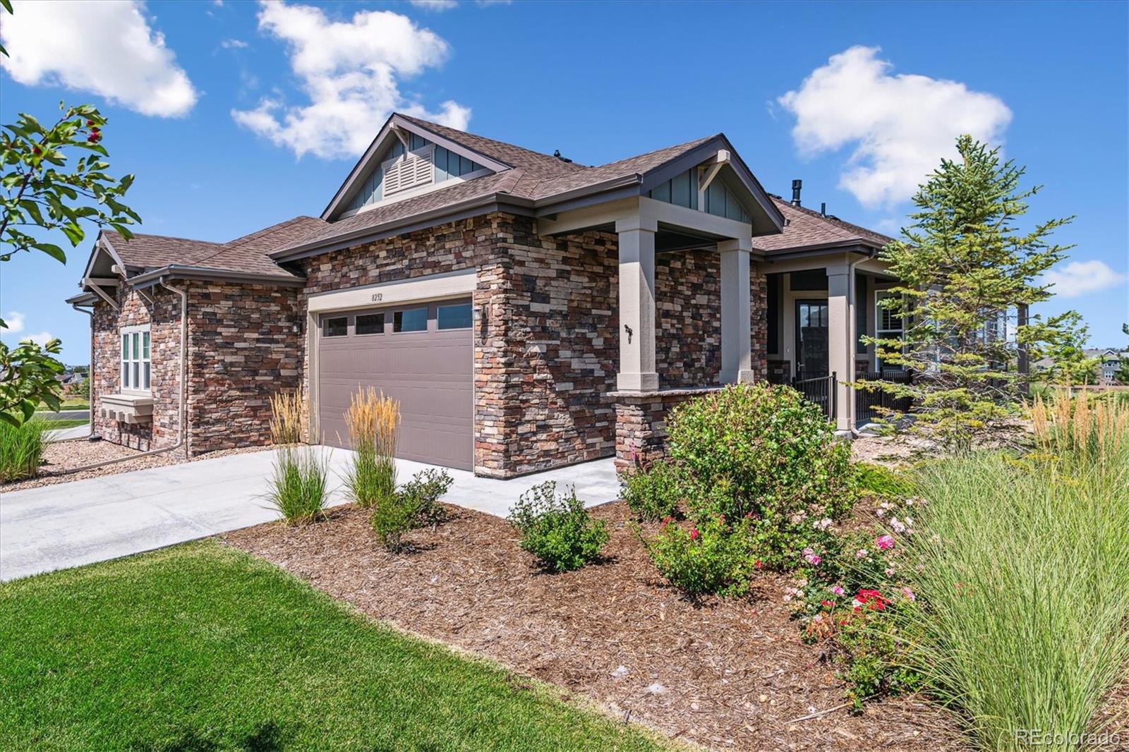 8252 S Jackson Gap Court, Aurora CO 80016