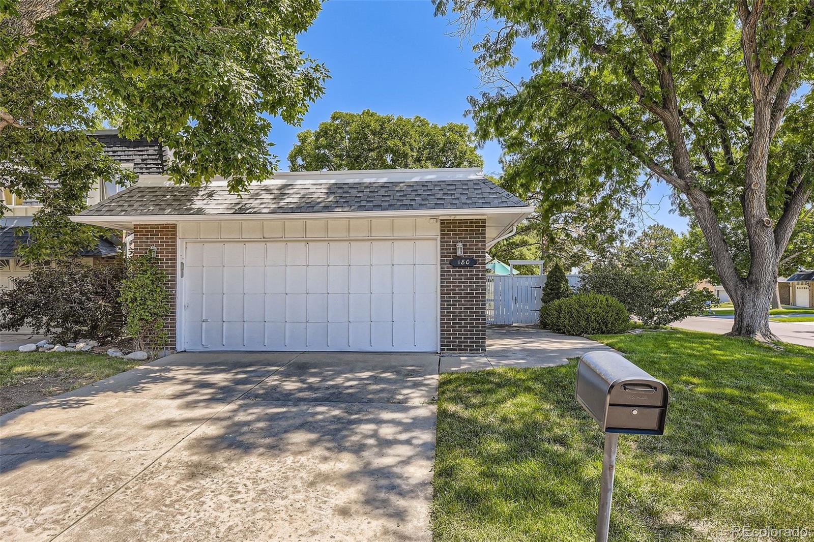 180 S Upham Court, Lakewood CO 80226
