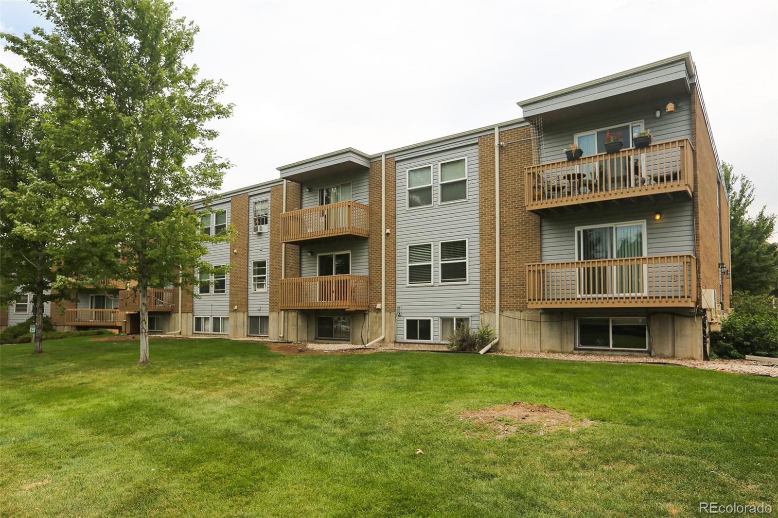 1608 Cottonwood Drive Unit 11, Louisville CO 80027