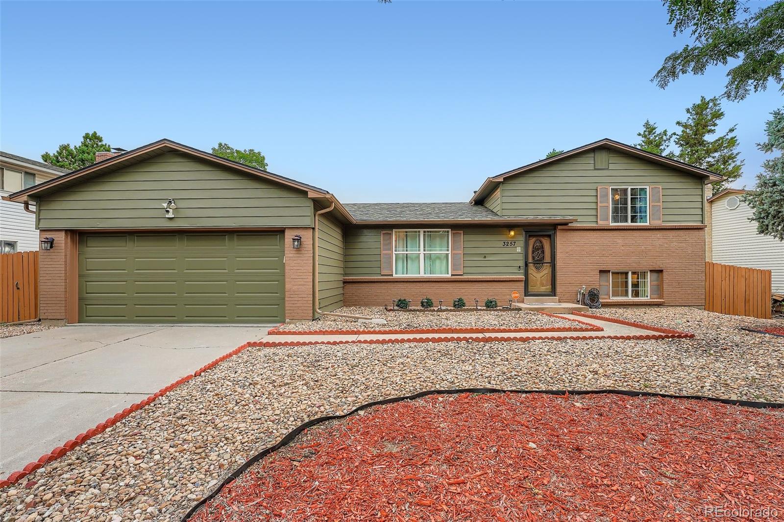 3257 S Olathe Way, Aurora CO 80013