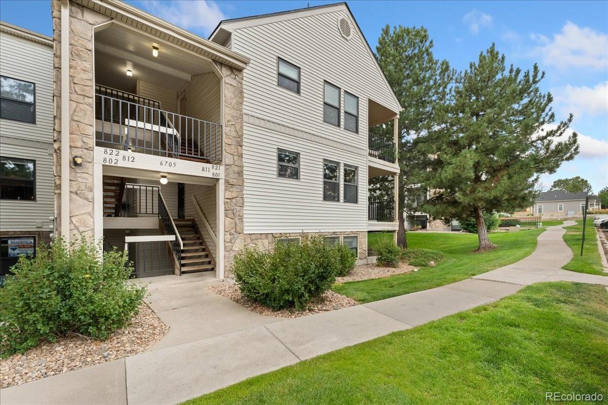 6705 S Field Street Unit 811, Littleton CO 80128
