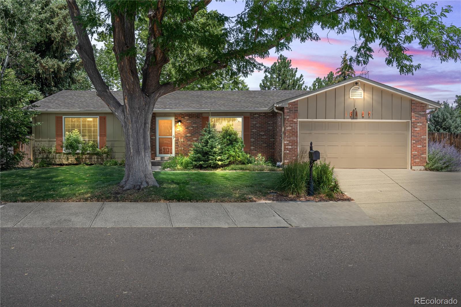 18197 E Asbury Place, Aurora CO 80013