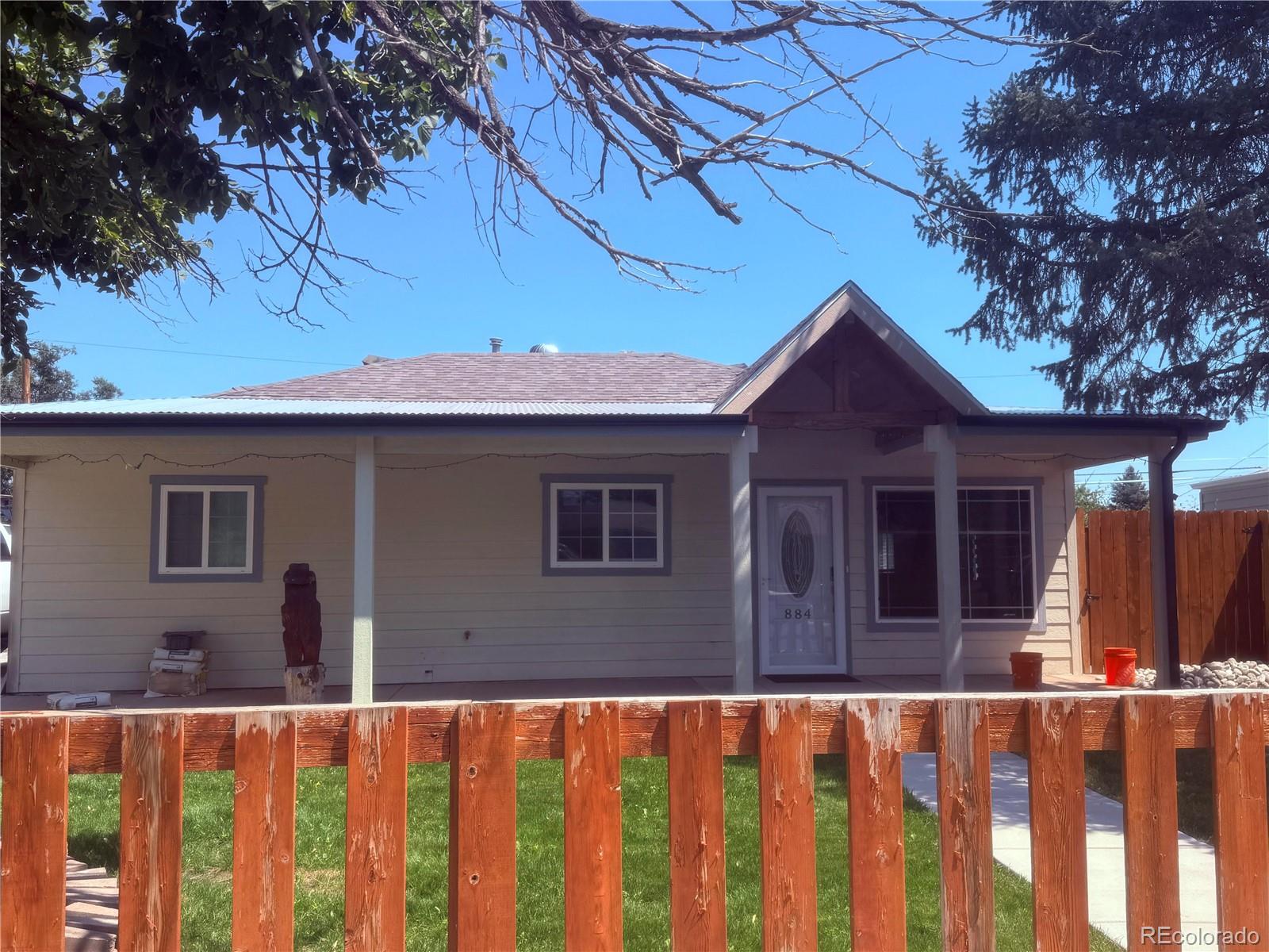 884 Vaughn Street, Aurora CO 80011