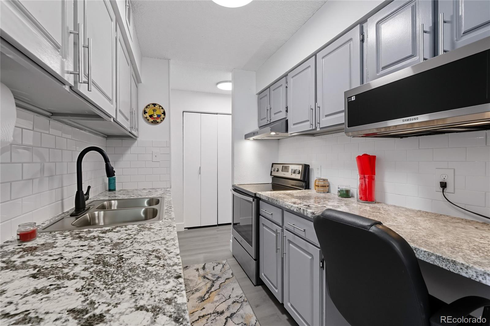 7455 E Quincy Avenue Unit 204, Denver CO 80237