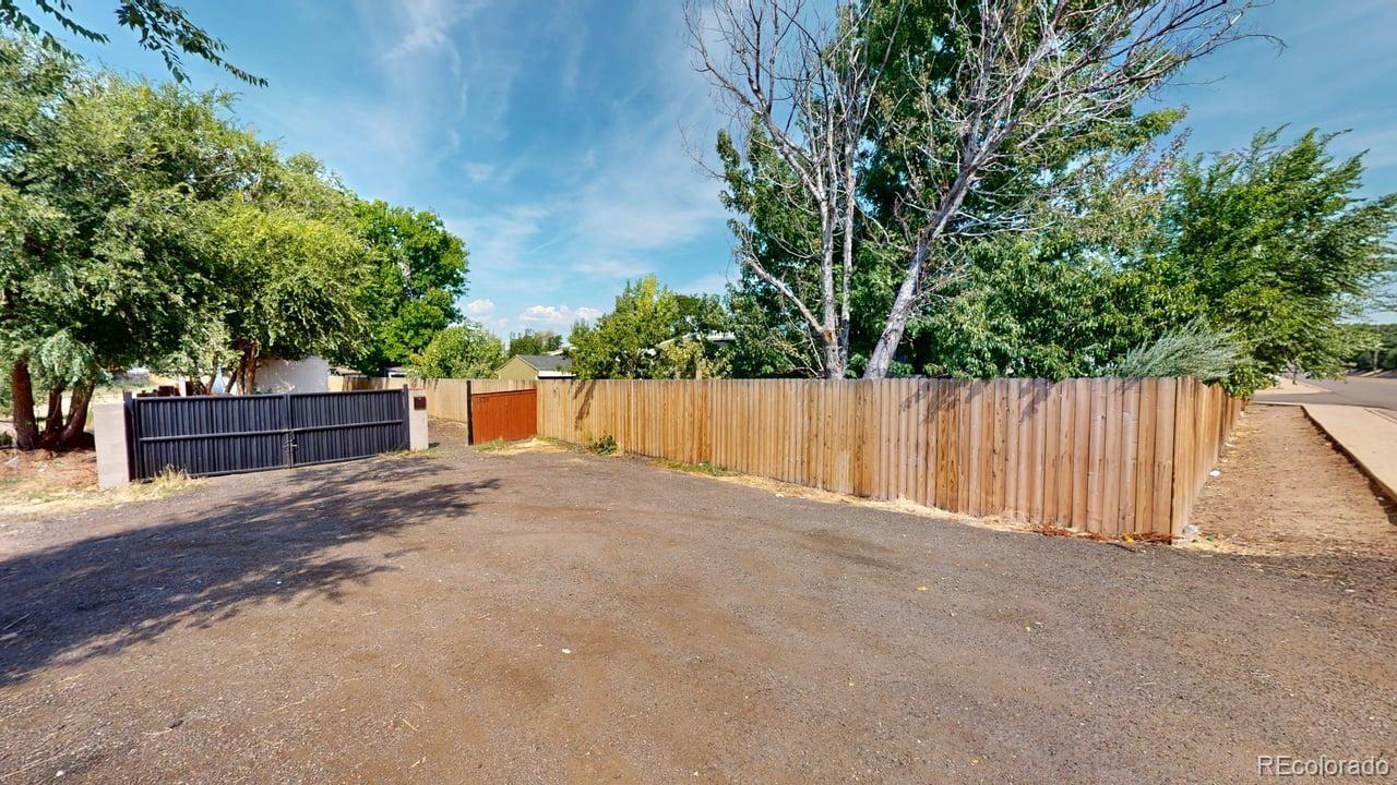 1575 N Sable Boulevard, Aurora CO 80011