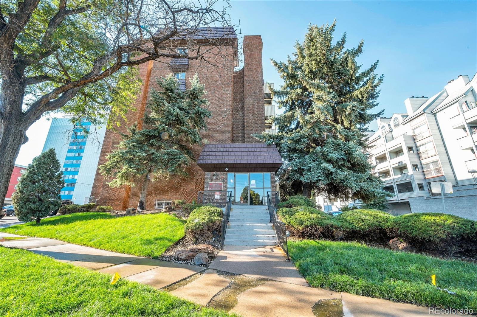 4110 Hale Parkway Unit 2J, Denver CO 80220