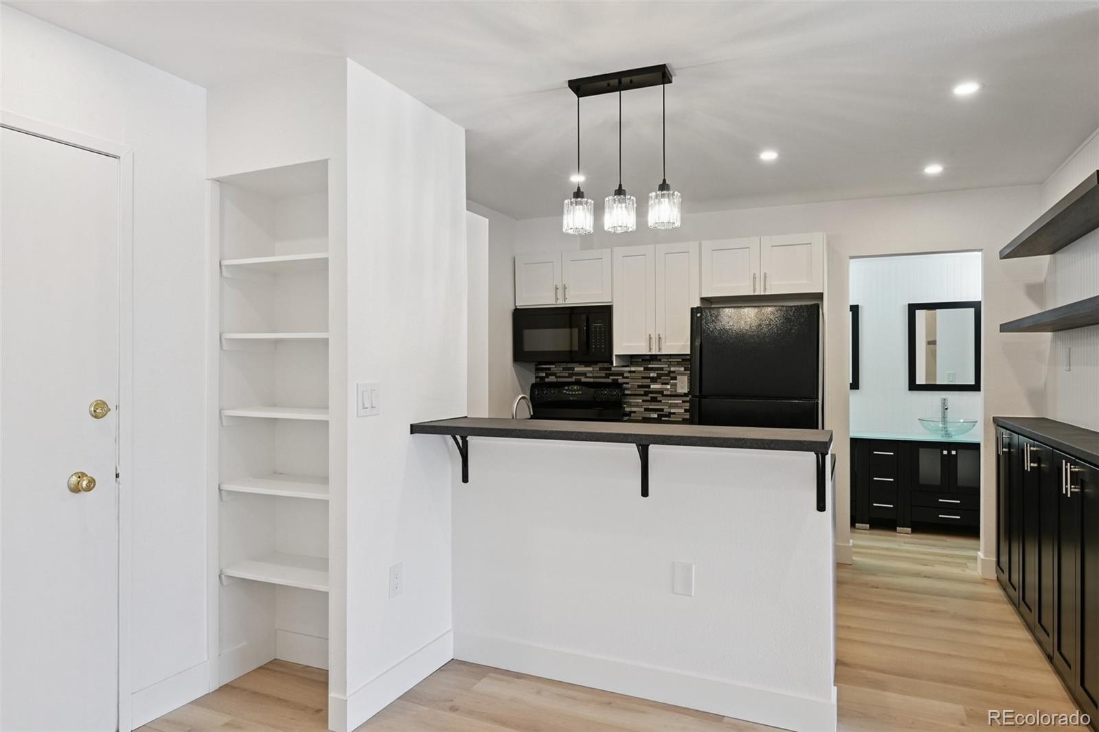 551 N Pearl Street Unit 207, Denver CO 80203
