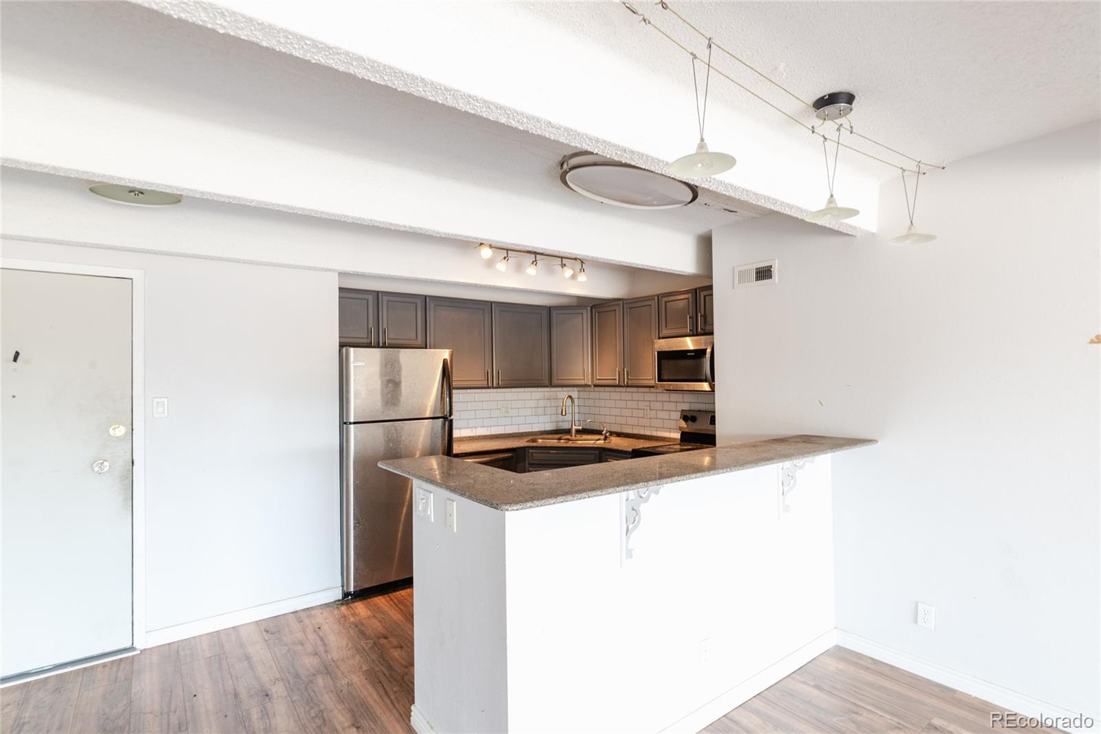 8060 E Girard Avenue Unit 520, Denver CO 80231