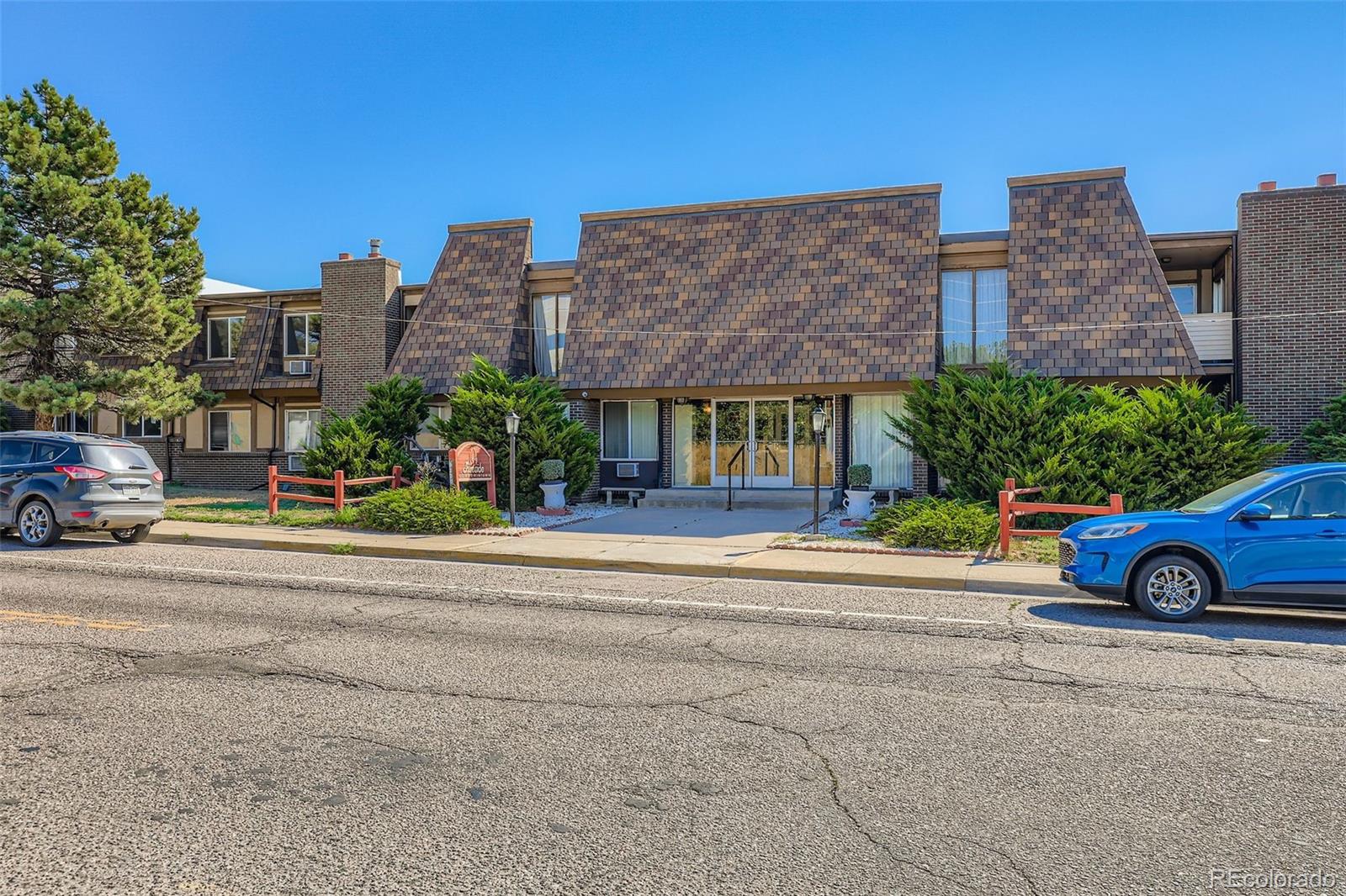 8330 Zuni Street Unit 215, Denver CO 80221