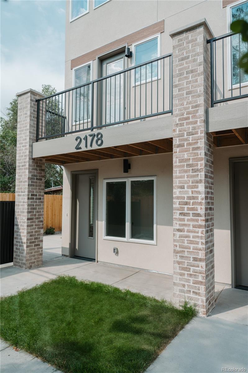 2178 S Bellaire, Denver CO 80222