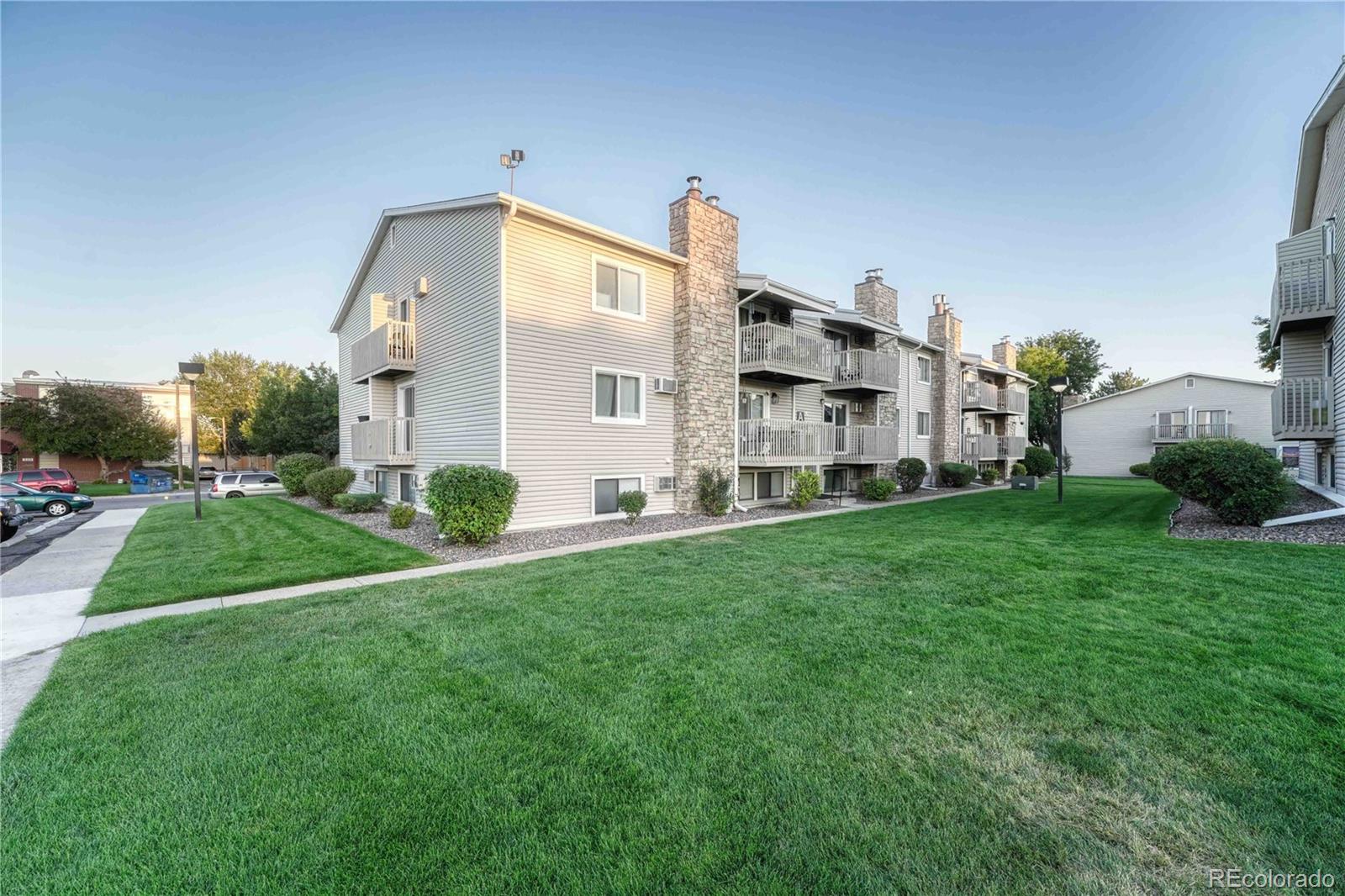 381 S Ames Street Unit A206, Lakewood CO 80226
