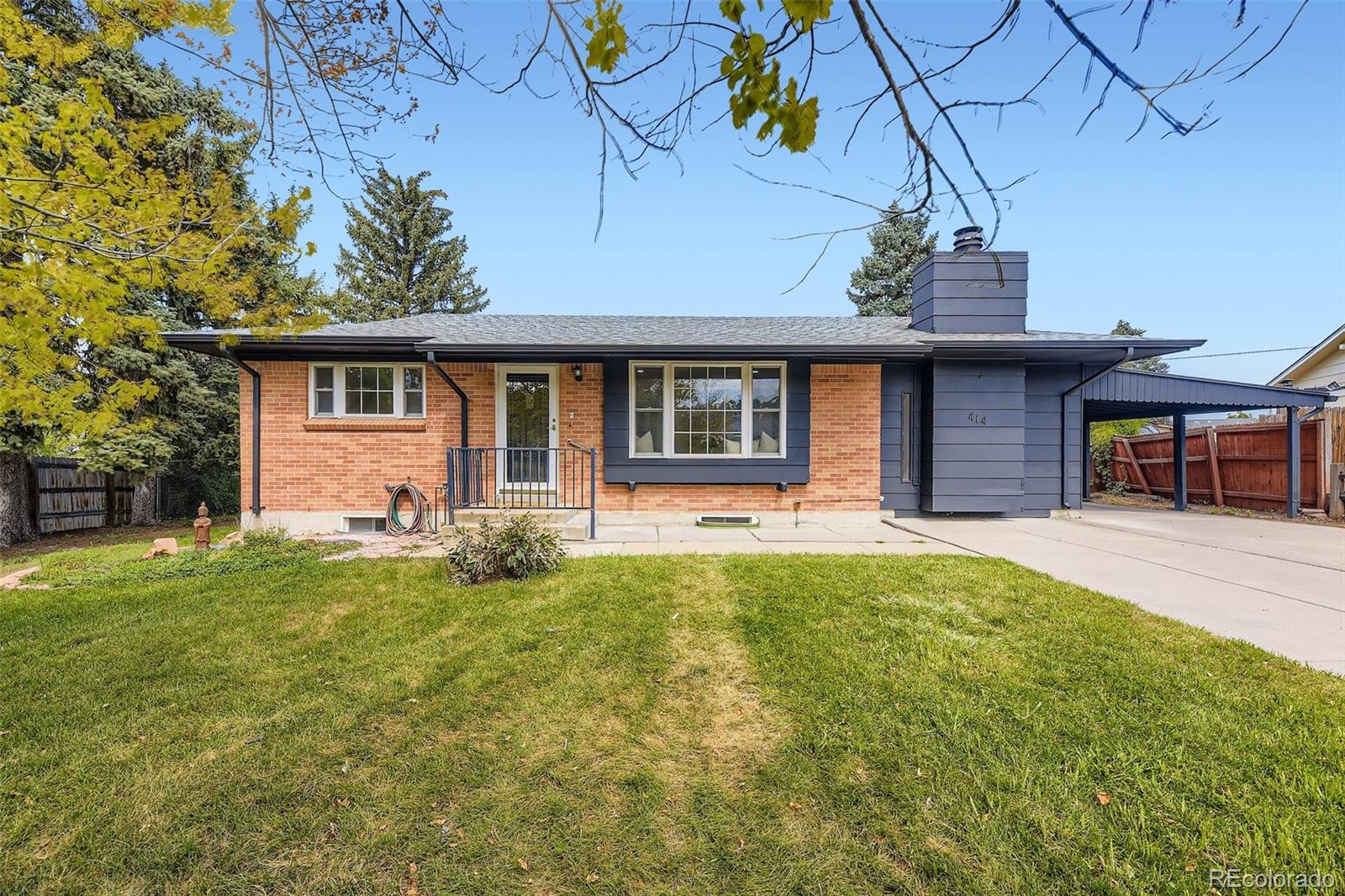 414 S Worchester Way, Aurora CO 80012