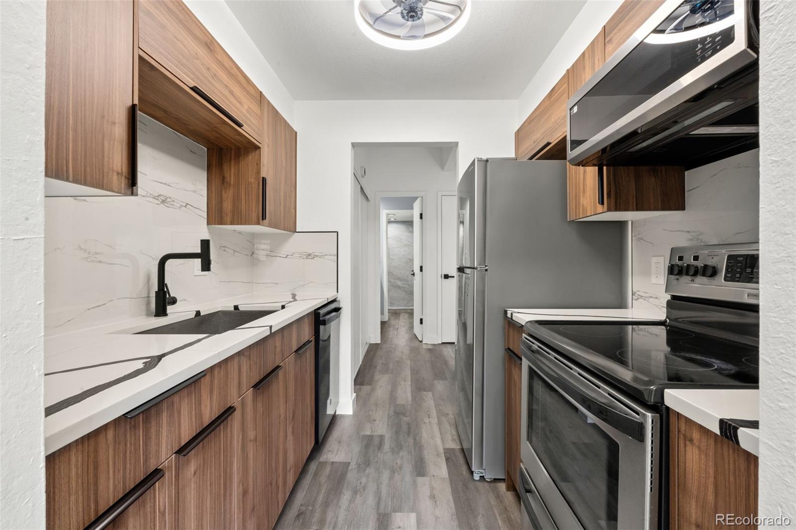 364 S Ironton Street Unit 219, Aurora CO 80012