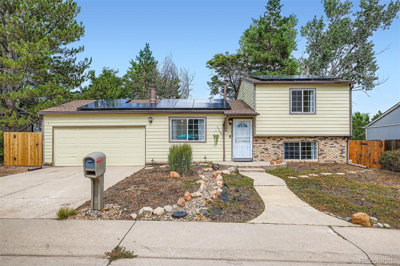 17121 E Mercer Drive, Aurora CO 80013