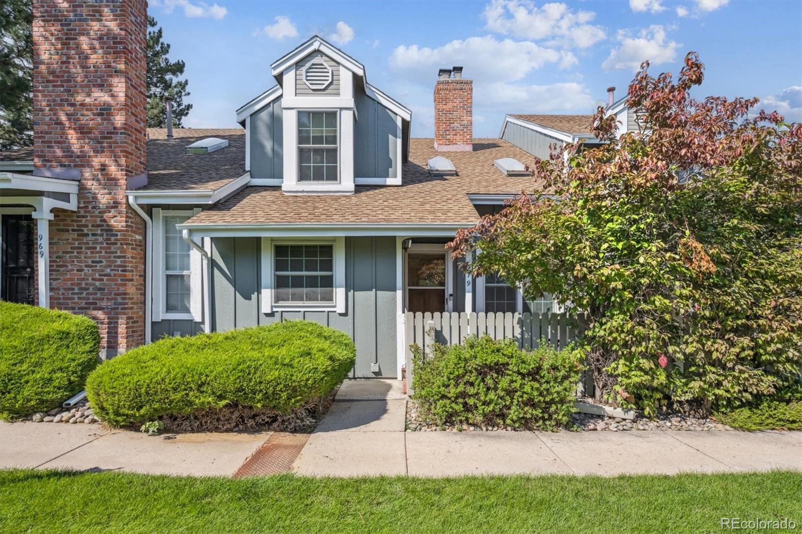 979 S Granby Way, Aurora CO 80012