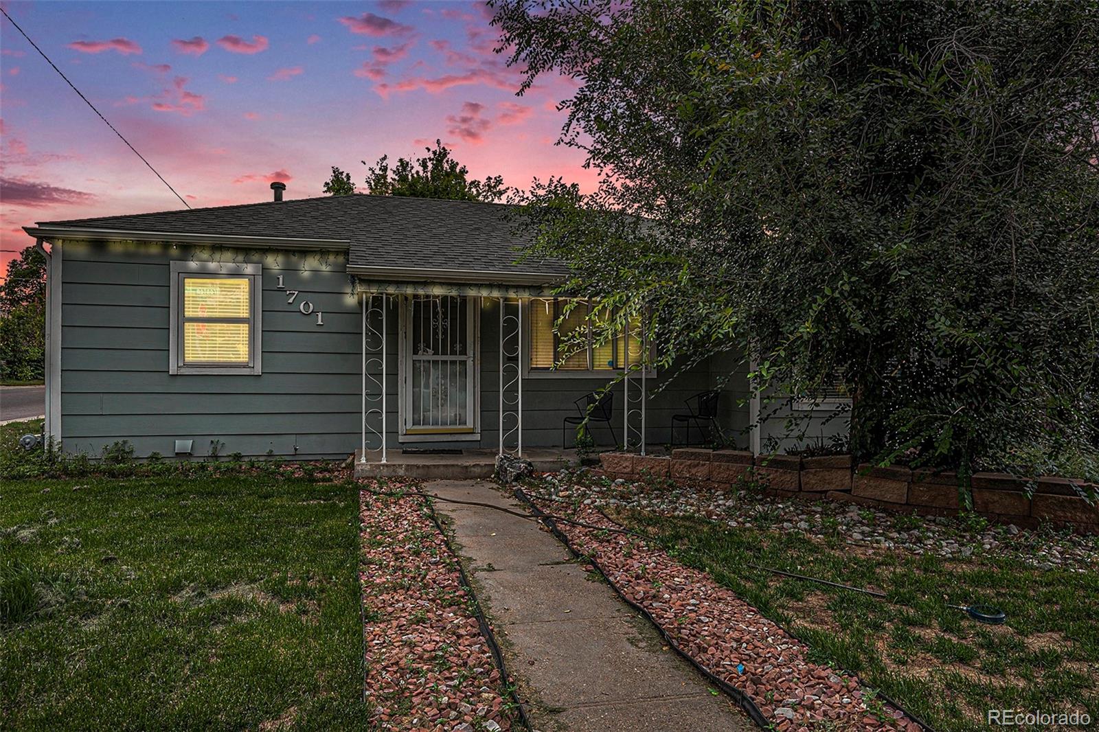 1701 Ironton Street, Aurora CO 80010